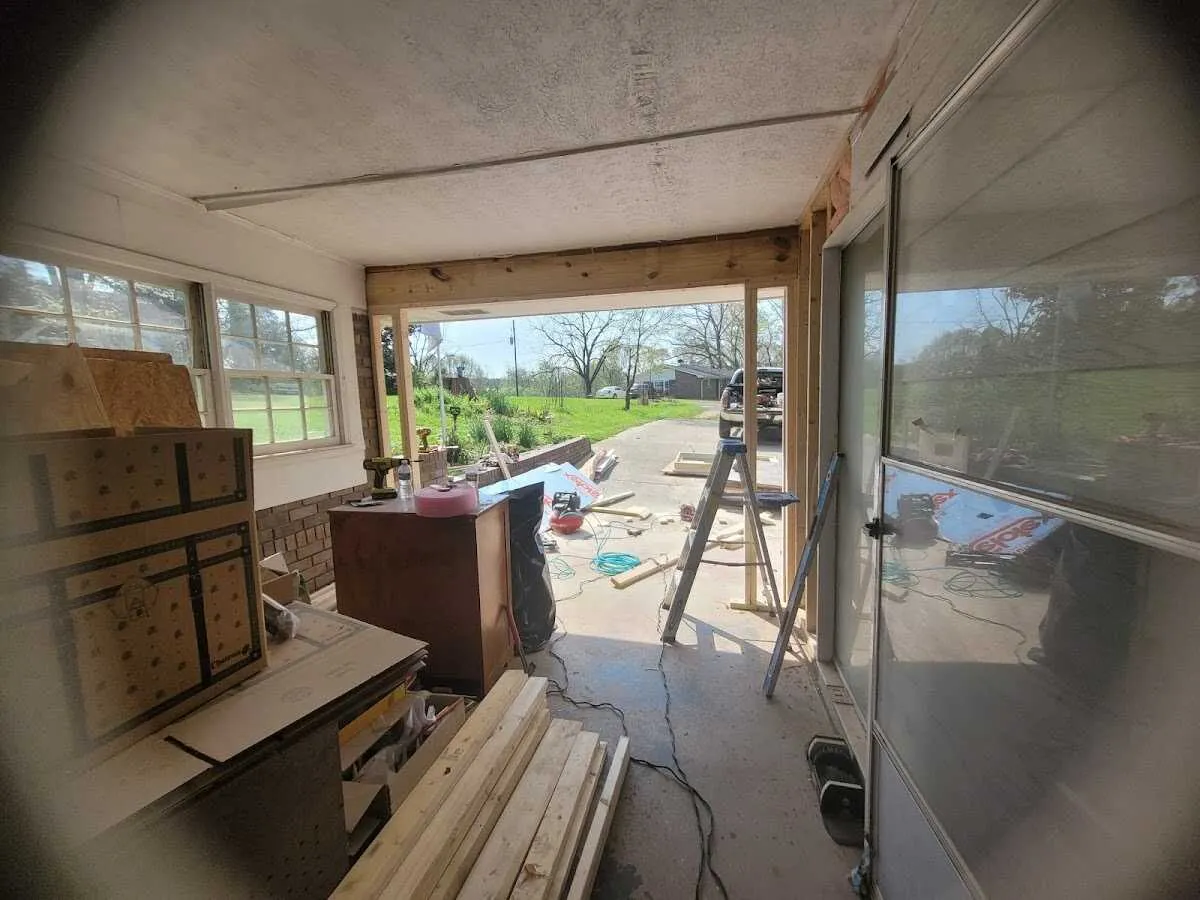 Air movers and dehumidifier for Drying & Dehumidification in Frederick